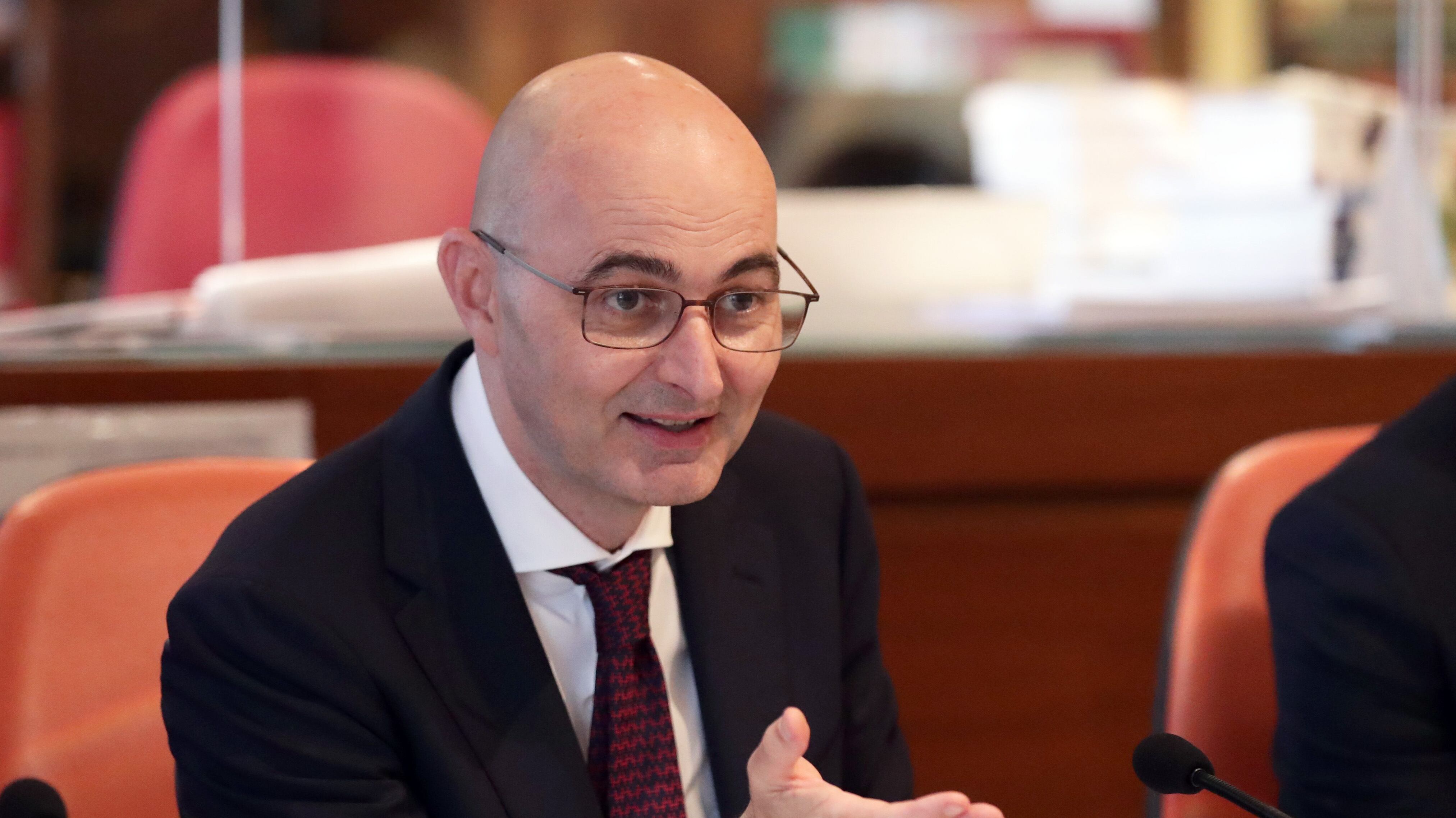 Gratteri capo a Napoli riesce a spaccare il Pd