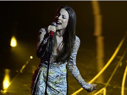 “L’Eurovision mi costringe”. Cosa succede alla canzone di Angelina Mango
