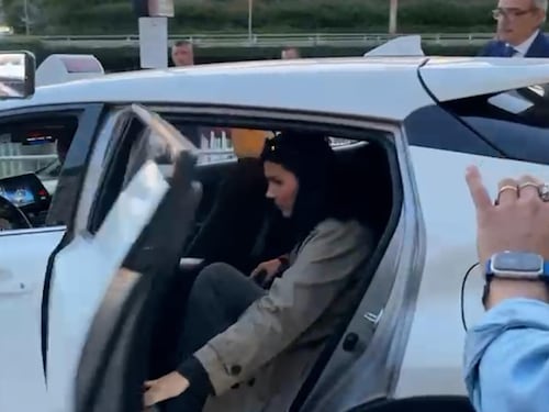 La figlia va subito all’attacco. Ma Sabrina: “Solo sfortuna”