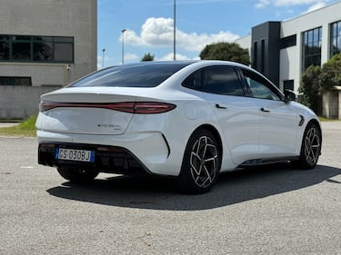 BYD Seal: guarda la gallery della nuova berlina elettrica da 530 CV 9
