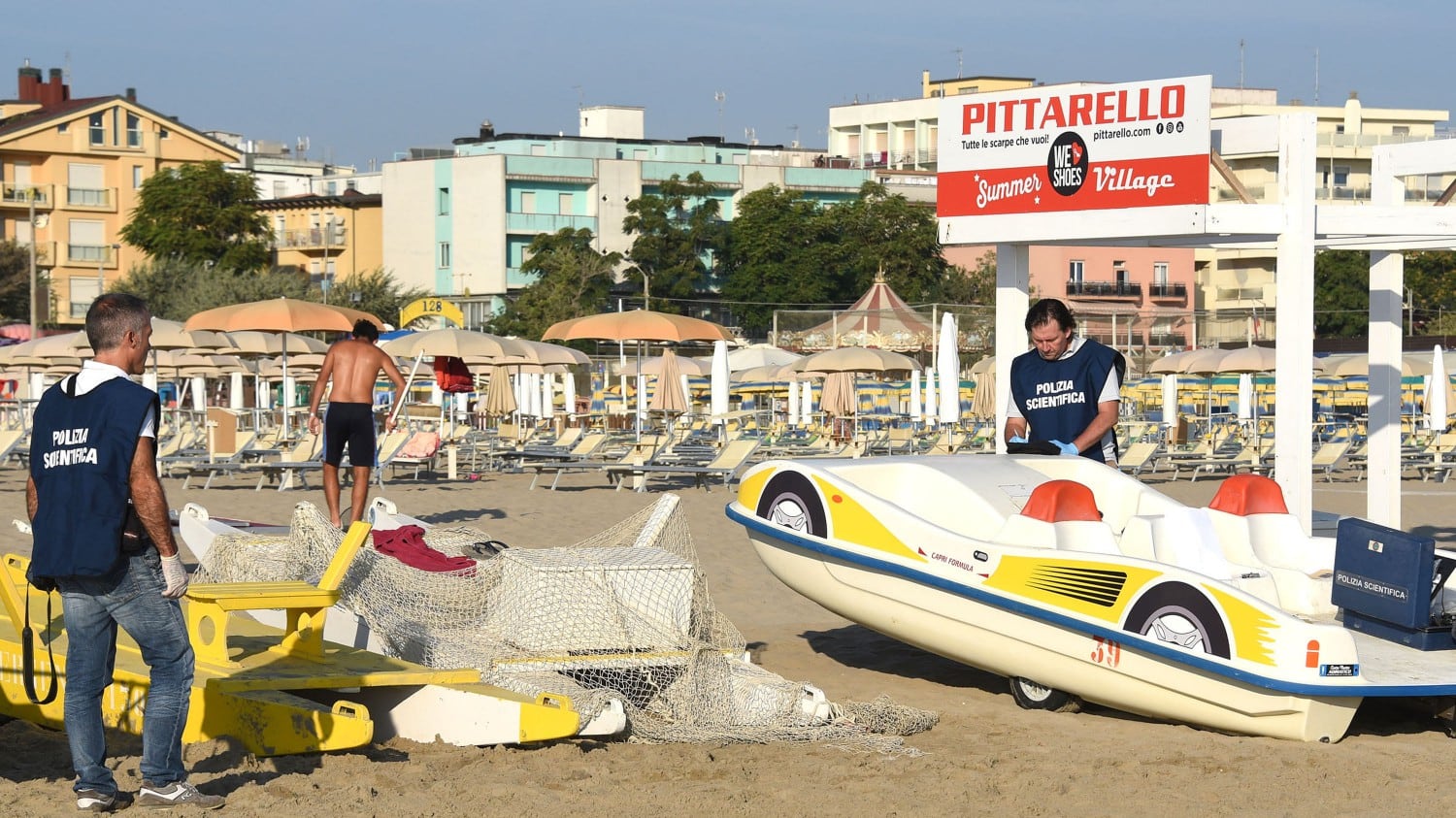 Stupro di Rimini, altra denuncia "Spinta al muro e palpeggiata"