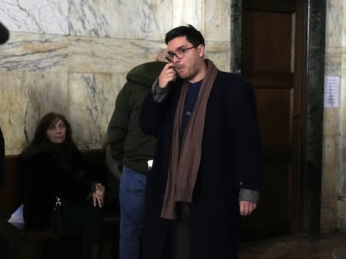 Violenze sulla compagna, Caffo patteggia. "Ho già iniziato un percorso di recupero"