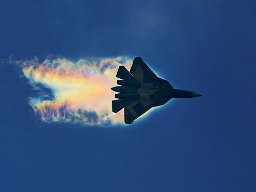 T-50, svelato in Russia il super caccia di Putin