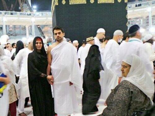 Veena Malik abbandona le copertine per l'Islam