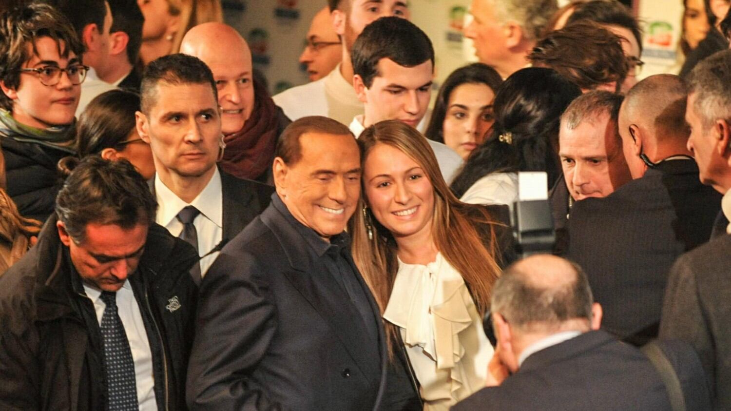Dieta e nuoto: i segreti della forma di Berlusconi
