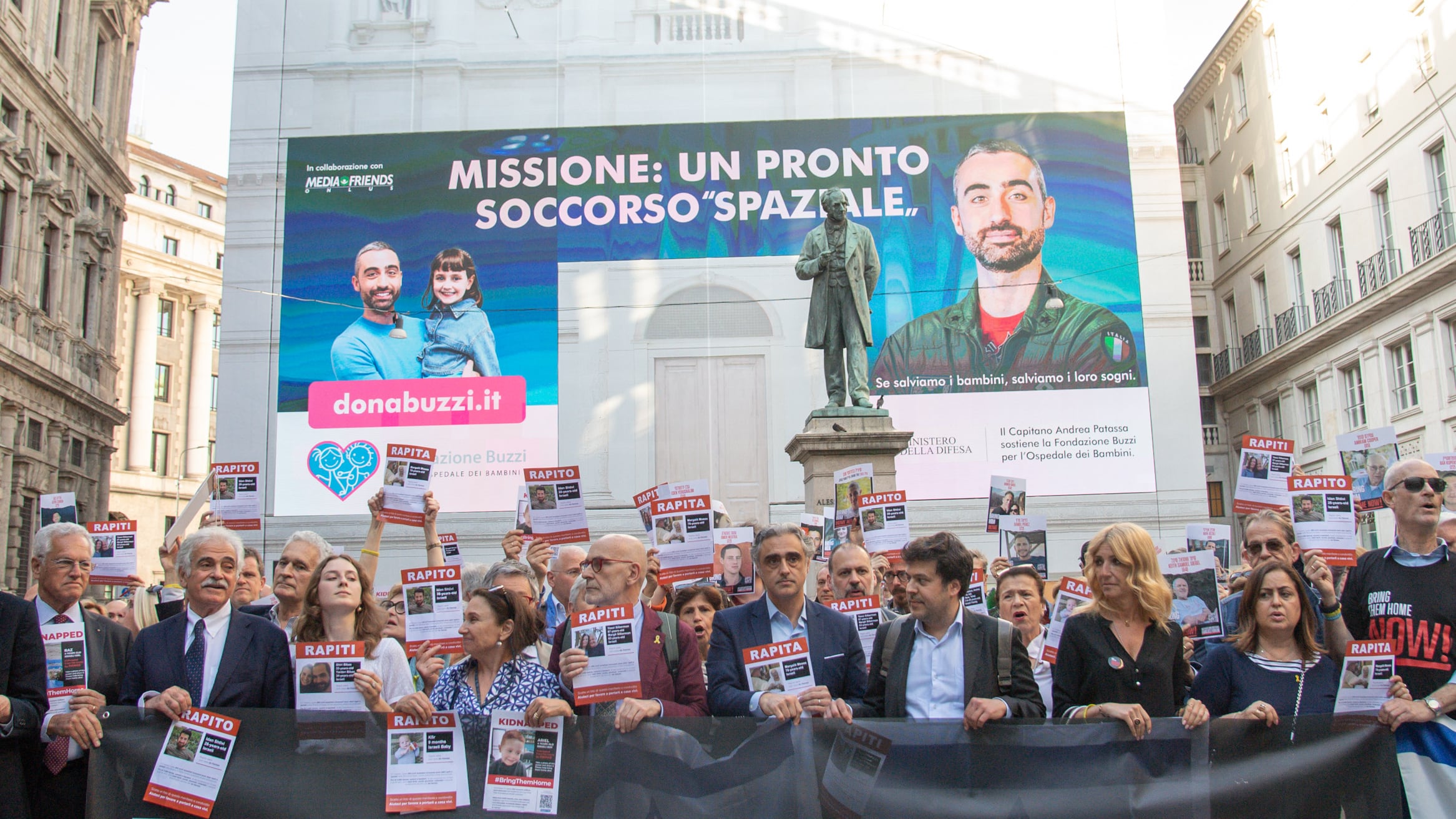 La Comunità ebraica ancora in piazza. "Sala non stia solo con i palestinesi"