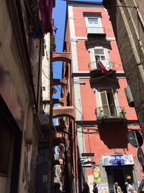 Napoli, il quartiere della Forcella 4