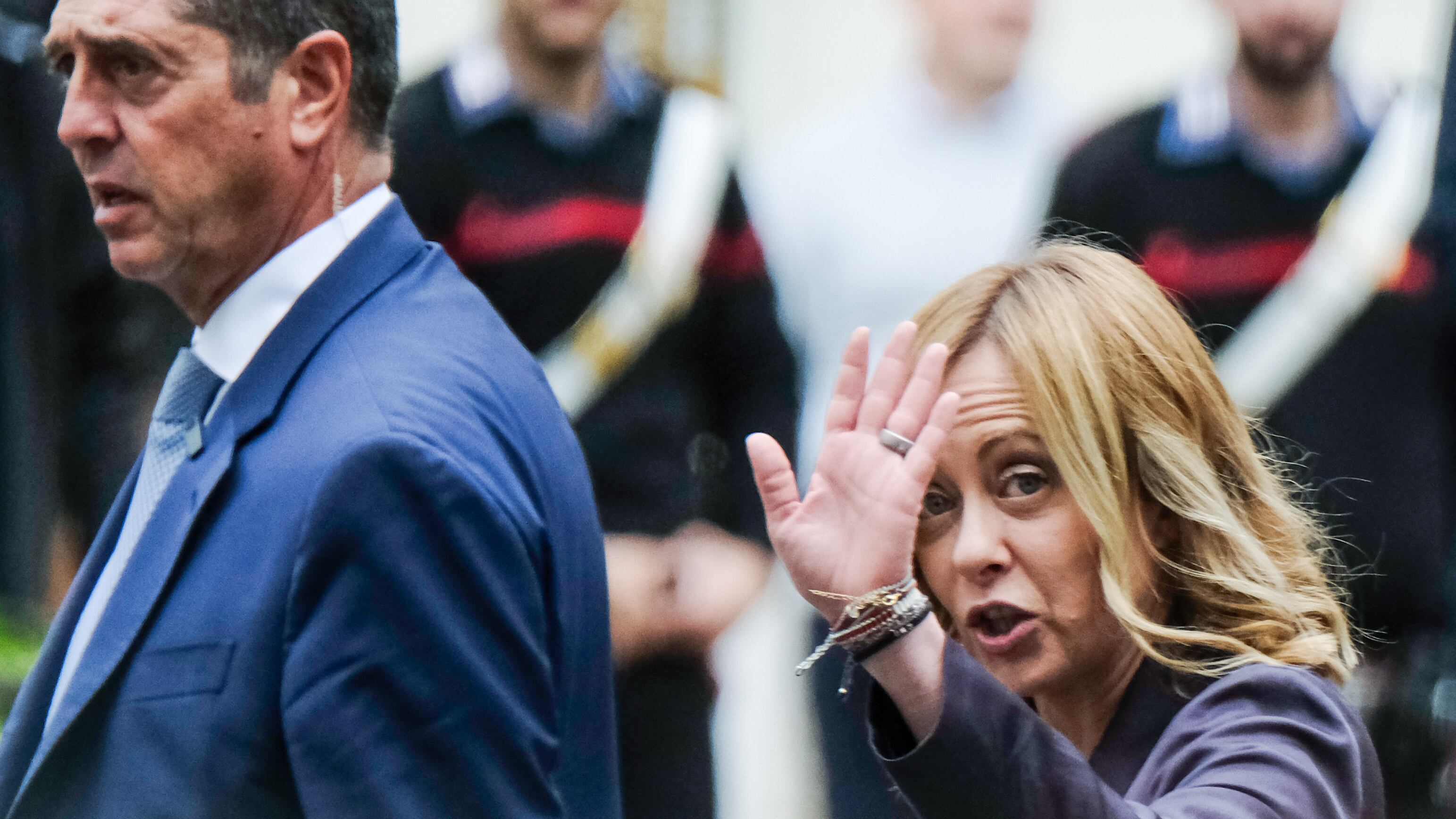 7 ottobre, Meloni in sinagoga: "Reticenza a condannare Hamas nasconde antisemitismo"