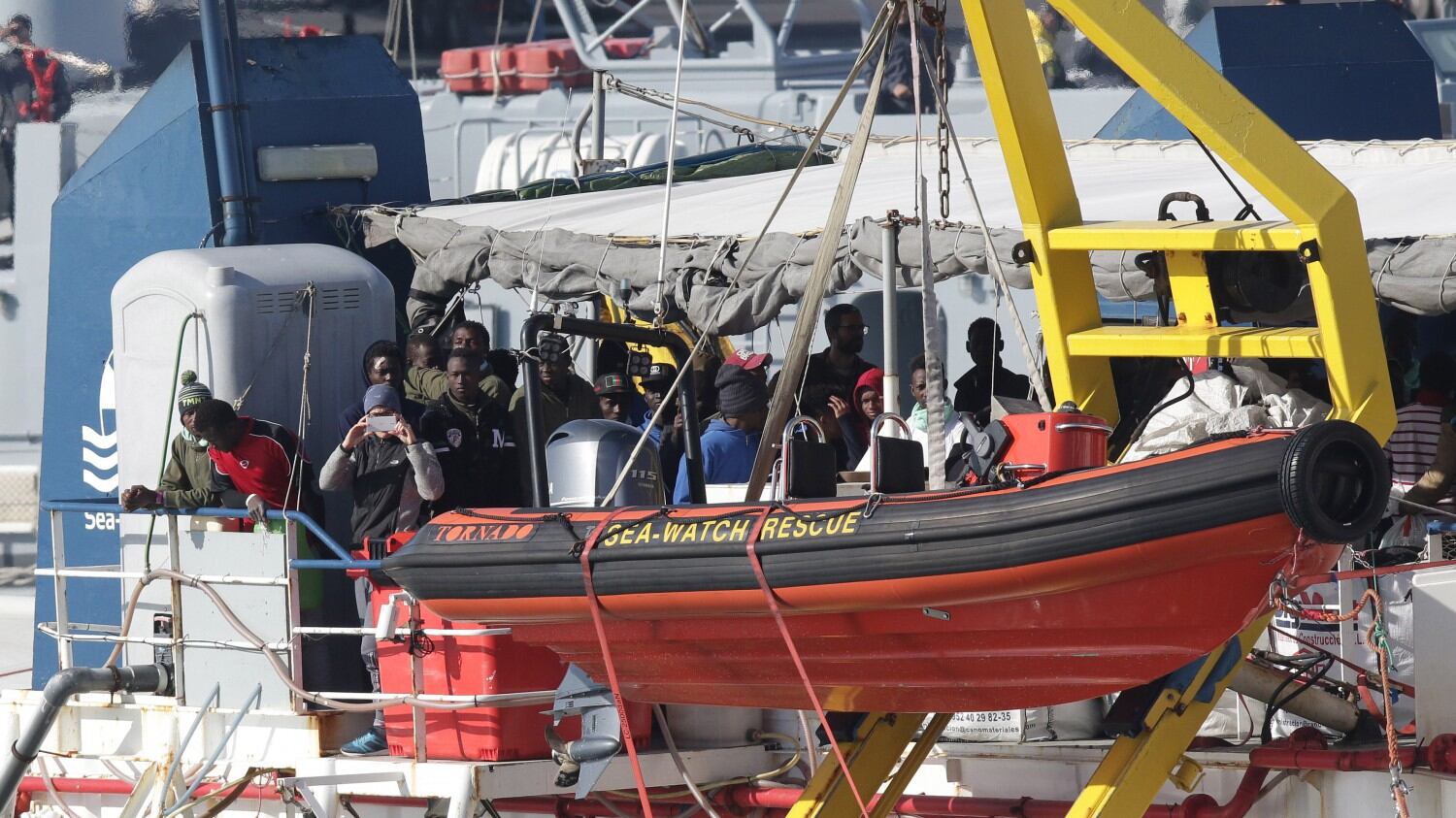 La Francia cede su Sea Watch "Accoglieremo sette migranti"