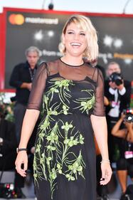 Emma Marrone affascinante a Venezia 21