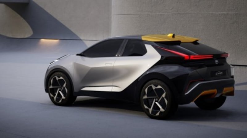 Toyota C-Hr prologue: le immagini  13