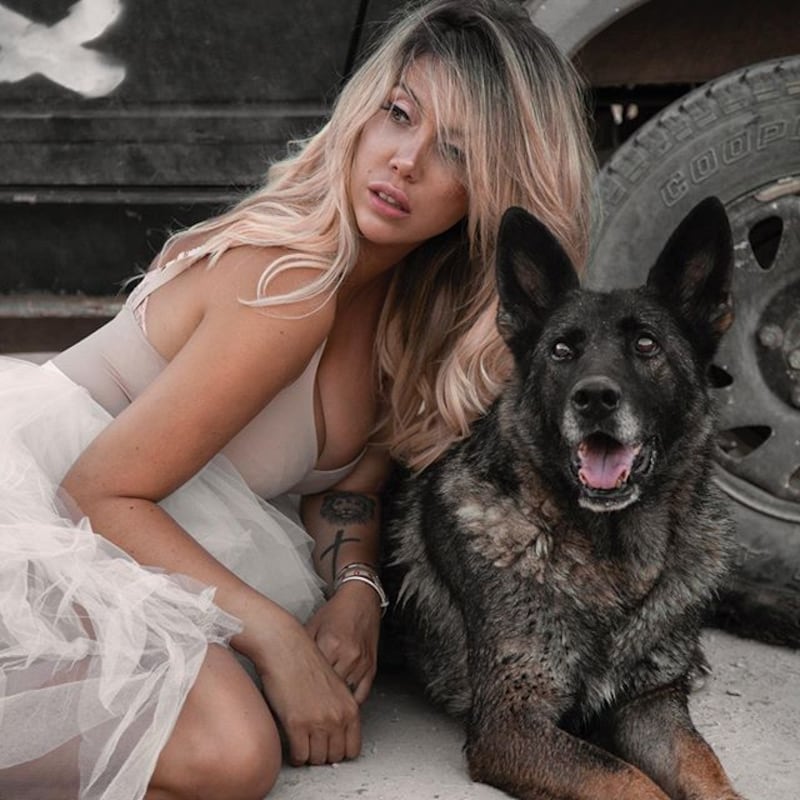 Wanda Nara sempre più hot: gli scatti della moglie di Icardi 3
