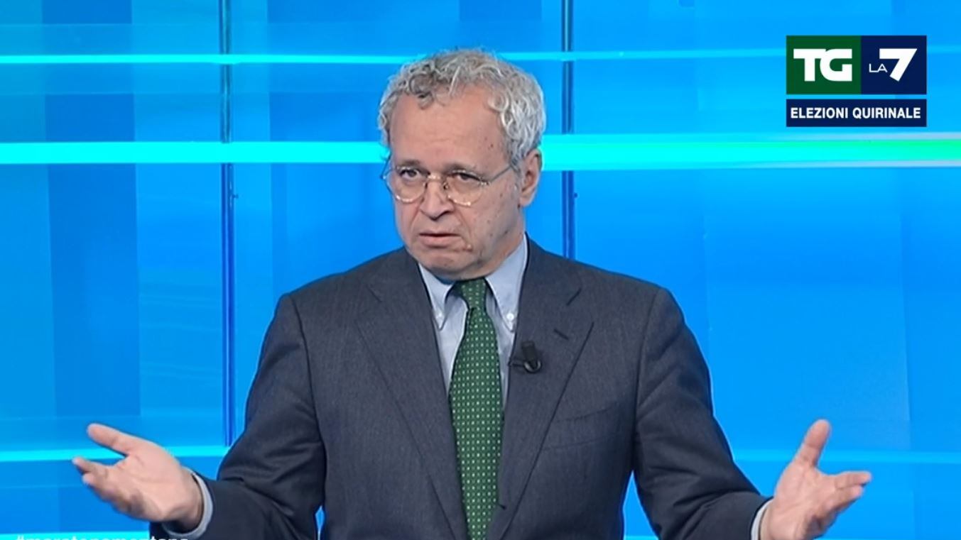 "Qualunquismo vergognoso". Mentana stronca l'Anpi pacifista