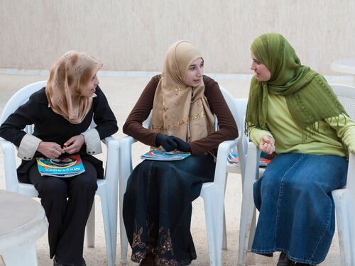 Modena, convertita all'islam a 10 anni: "Devi odiare Italia e la famiglia"