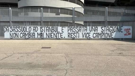 "Restate vicecampioni". Il veleno dei tifosi del Milan sull'Inter