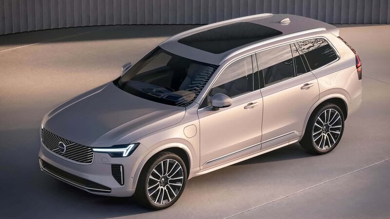 Nuova Volvo XC90 2024, guarda tutte le foto 2