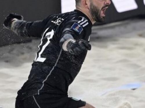 "I gol più spettacolari si vedono solo sulla sabbia..."