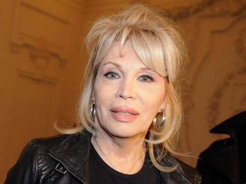 Amanda Lear: "Hefner era un vecchietto ridicolo"