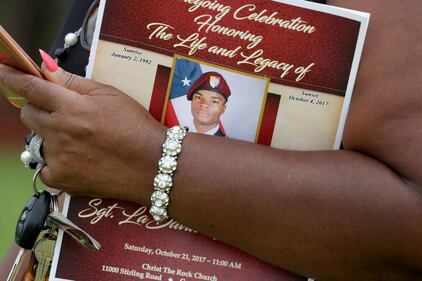 I funerali del sergente David Johnson 8