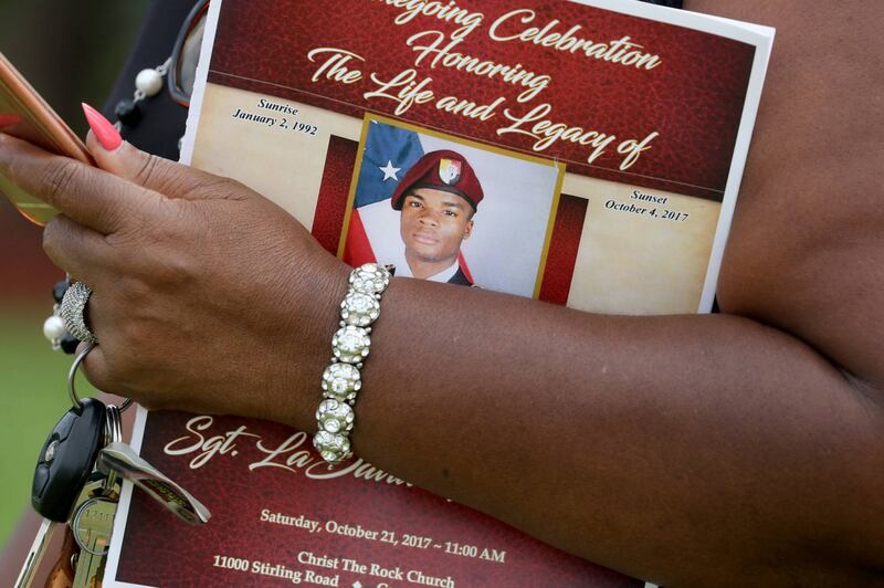 I funerali del sergente David Johnson 8