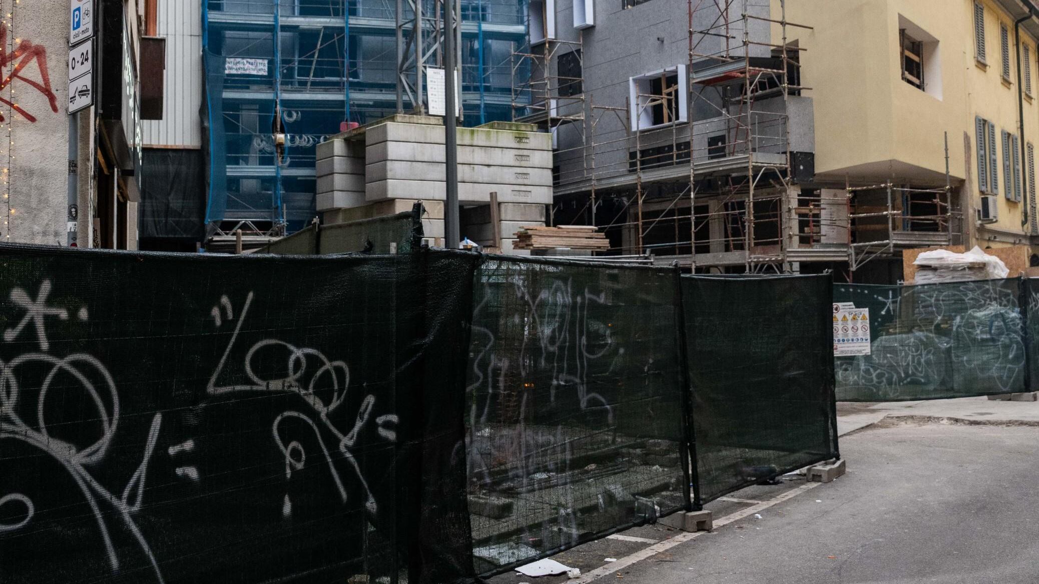 Sequestrata la torre nel centro di Brera: nuovo colpo alla Milano verticale