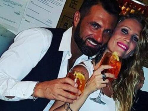 Ursula Bennardo scrive a Sossio Aruta: "Ami me e la bimba che aspetto?"