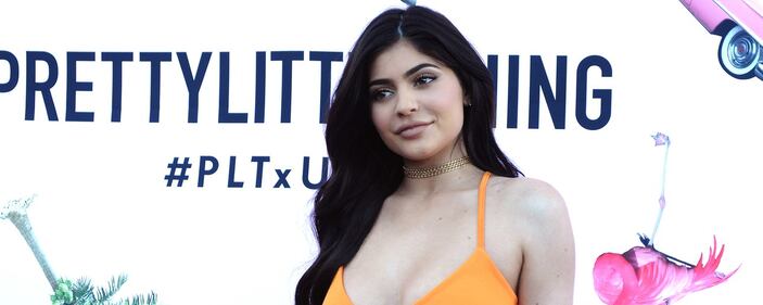 Kylie Jenner, lato b esplosivo in spiaggia 23