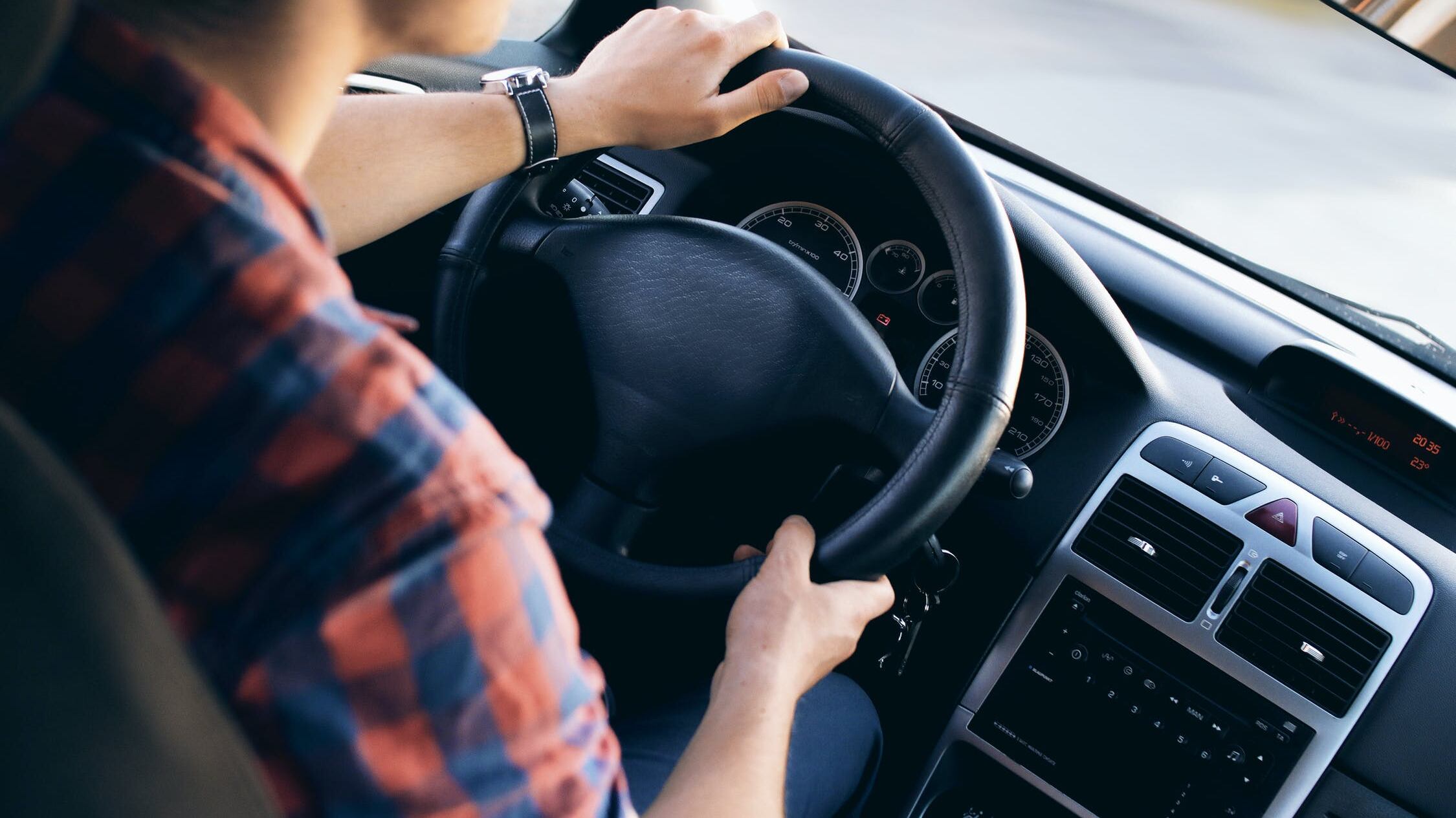 Attenzione al bollo auto: cambiano ancora le date