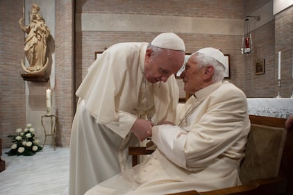 La vita pubblica di papa Benedetto XVI 4