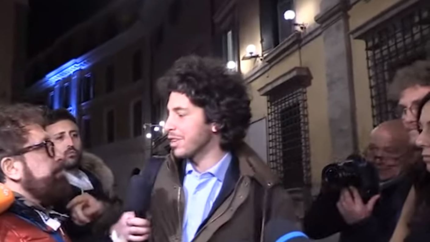 La sardina espulsa: "I pesciolini servono a portare voti da M5s al Pd"