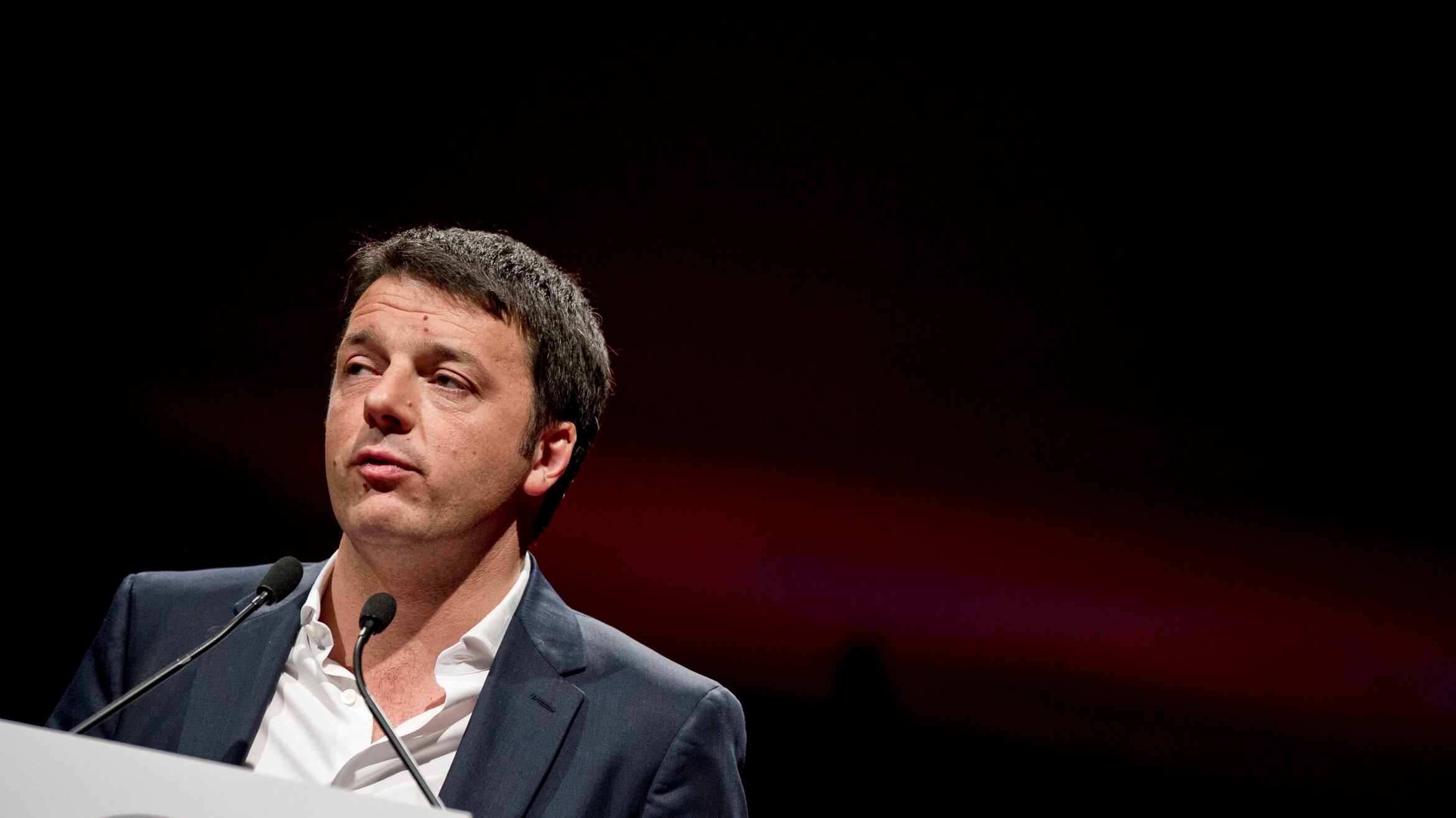 La rottamazione finale di Renzi: ora vuole cambiare nome al Pd