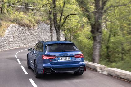 Audi RS6 Performance 2023: guarda la gallery del primo contatto 5
