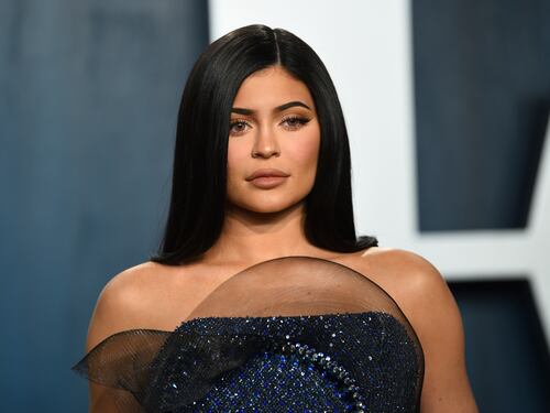 Coronavirus, Kylie Jenner dona un milione di dollari