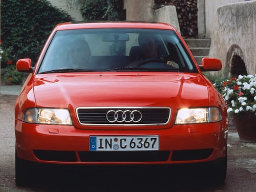 Audi A4, la berlina da rivoluzione copernicana compie 30 anni