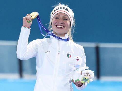 Storica Lollobrigida: primo oro e record olimpico. Meloni: "Orgoglio azzurro"