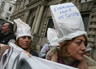 Scuola San Giusto, la protesta dei genitori 2