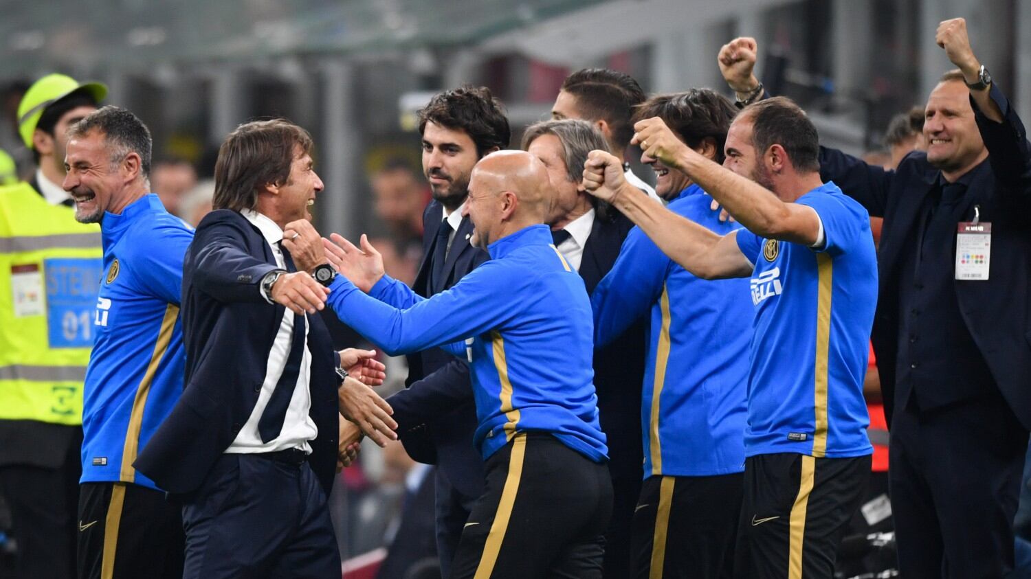 L'Inter batte la Lazio e svetta a punteggio pieno