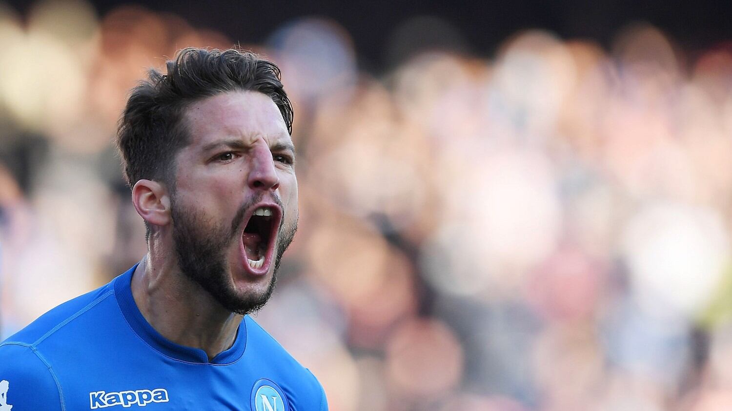 Serie A, tris del Napoli al Bologna e primo posto in classifica