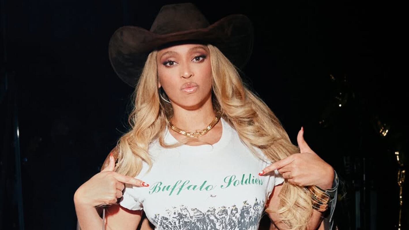 Beyoncé e le polemiche per la t-shirt anti-indigeni