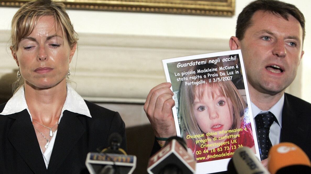 Ex-comandante polizia di Londra: "Fermate le ricerche di Madeleine McCann"
