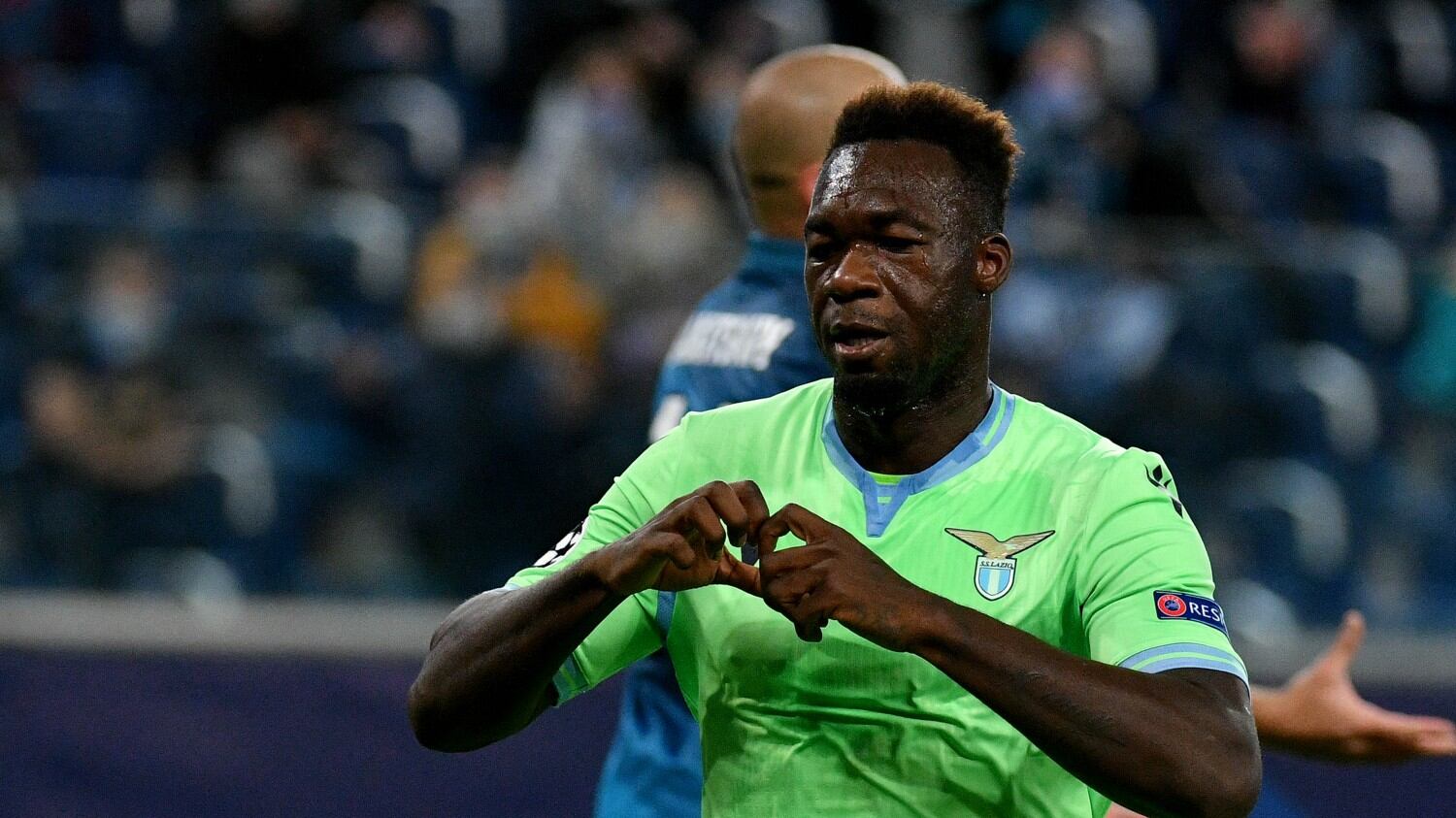 Lazio, c'è giallo e giallo. I tamponi spaventano, in Champions fa sognare