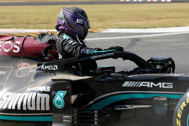 Il terribile incidente tra Hamilton e Verstappen al Gp di Monza 11