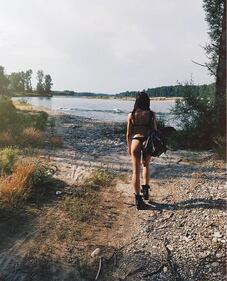 Giulia Calcaterra, topless col cocomero 26