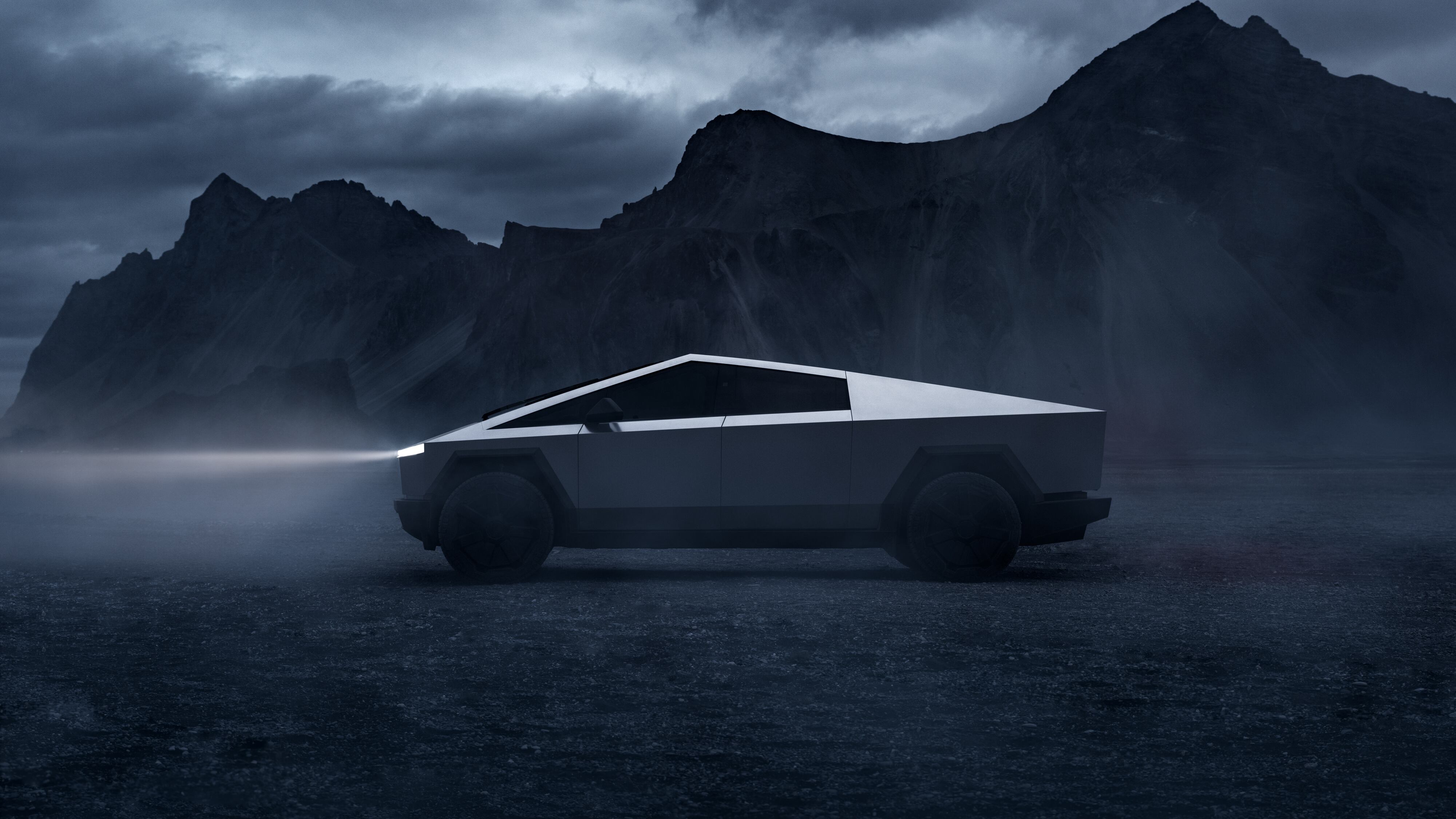 A tu per tu con la "Bestia" di Musk