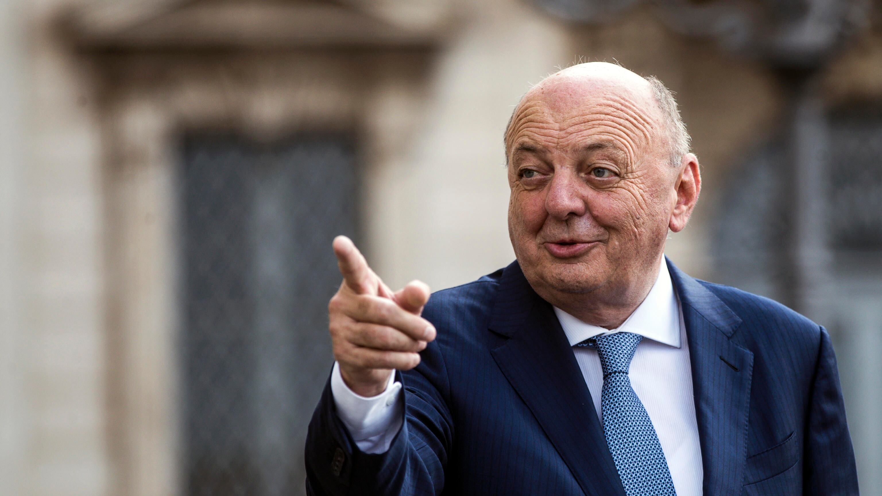"Tetto al prezzo del gas e via ai rigassificatori. Così bollette più basse"