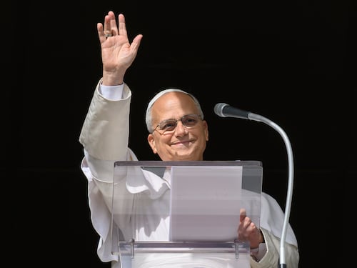 Papa Leone partirà per il Sudamerica: arriva il via libera dei medici. “Felice di poter tornare in quel continente”