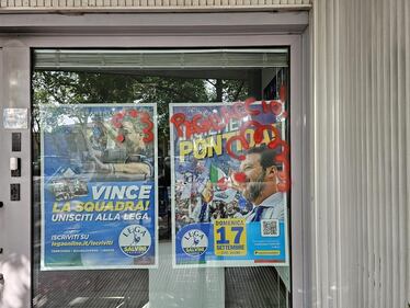 "Pagliaccio". Insulti contro la Lega e Salvini a Firenze 2