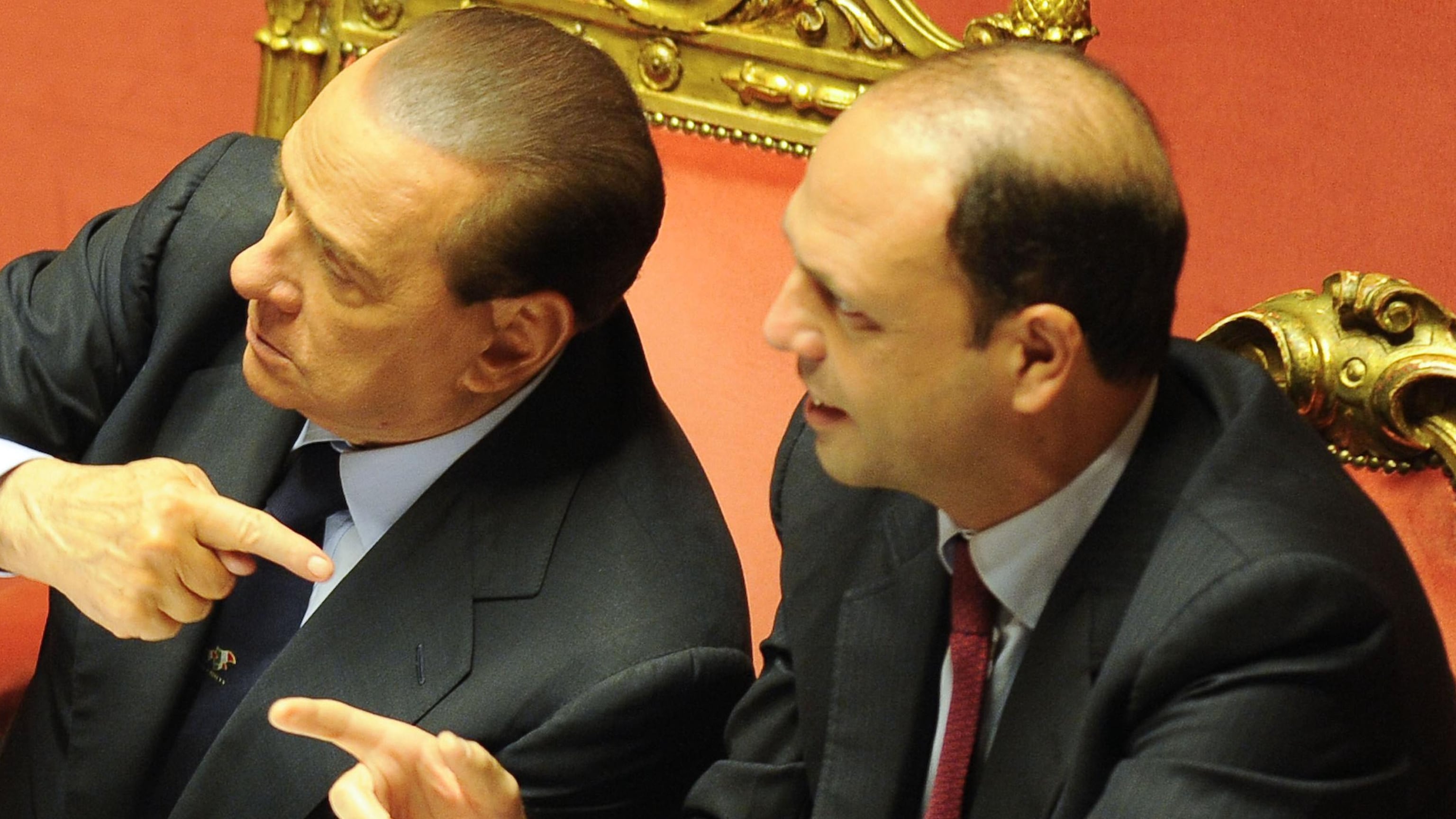 Pdl in allerta sul voto anticipato. C'è il nuovo nome: Grande Italia