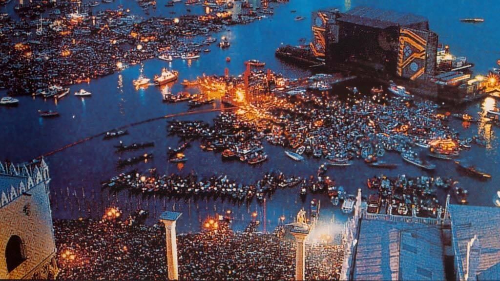 Successo e polemiche. Così lo show dei Pink Floyd a Venezia nel 1989 divenne epico