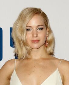 Jennifer Lawrence, immagini sexy 12